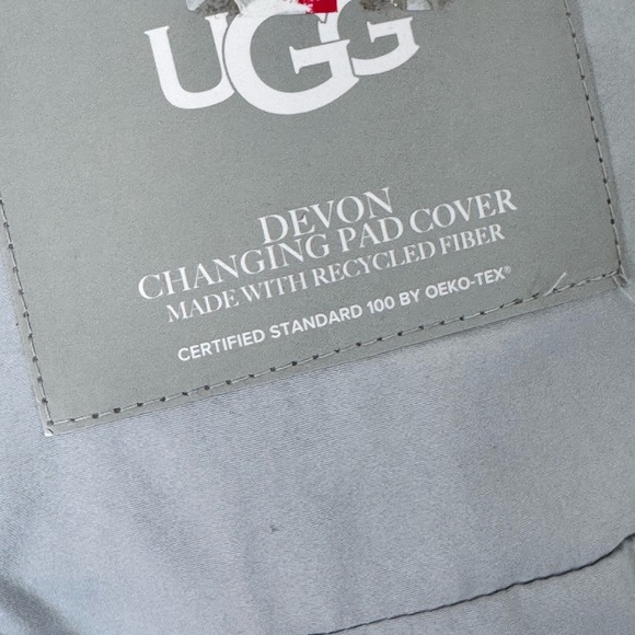 UGG Soft Blue Devon Changing Pad Cover - Picture 7 of 9